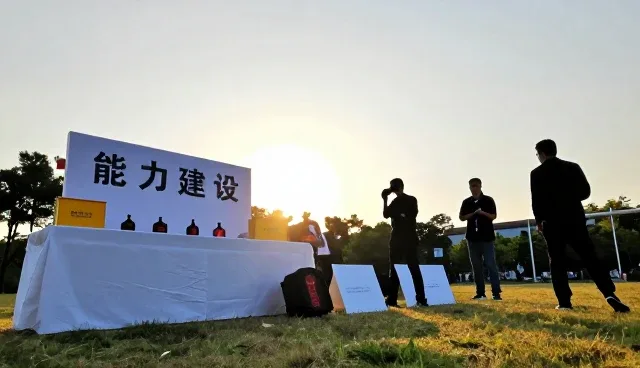 商铺装修市场转型趋势与服务能力建设路径